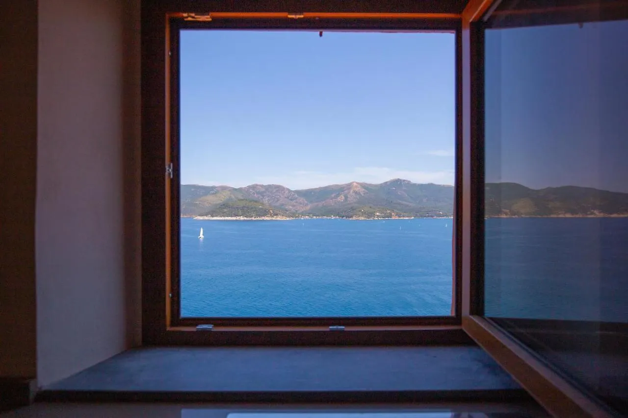 Casa de Férias Helloelba Appartamento Il Faro Portoferraio