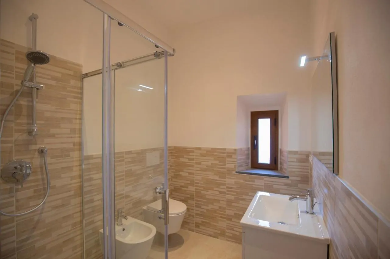 פורטופראיו Helloelba Appartamento Il Faro בית נופש